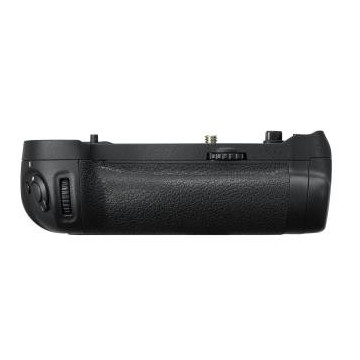 NIKON POIGNÉE GRIP MB-D18 ( D850 )